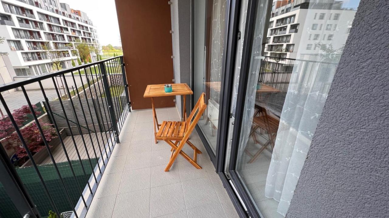 1 Room Apartment With Terrace, Slnecnice براتسيلافا المظهر الخارجي الصورة